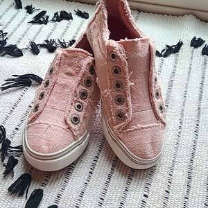 Girls Blowfish slip-on shoes